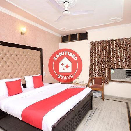 Hotel Amar Chandīgarh Zewnętrze zdjęcie
