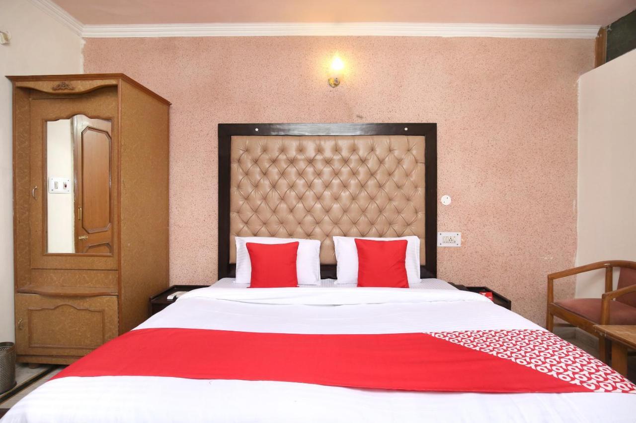 Hotel Amar Chandīgarh Zewnętrze zdjęcie